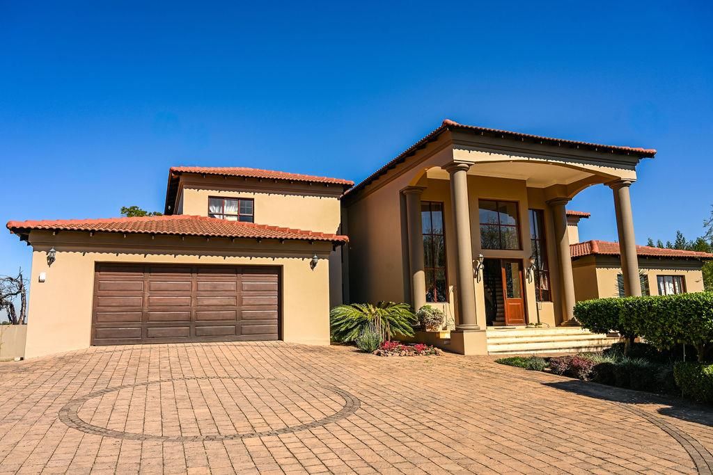 6 Bedroom House, Olympus Ridge, Pretoria